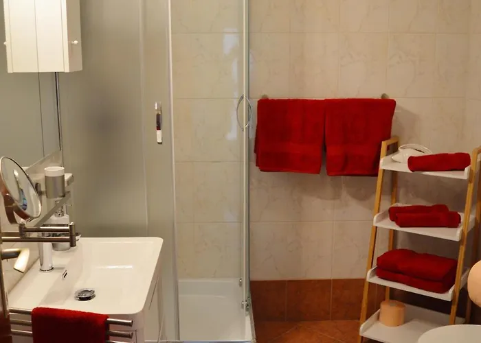 Mediterra M Apartman *